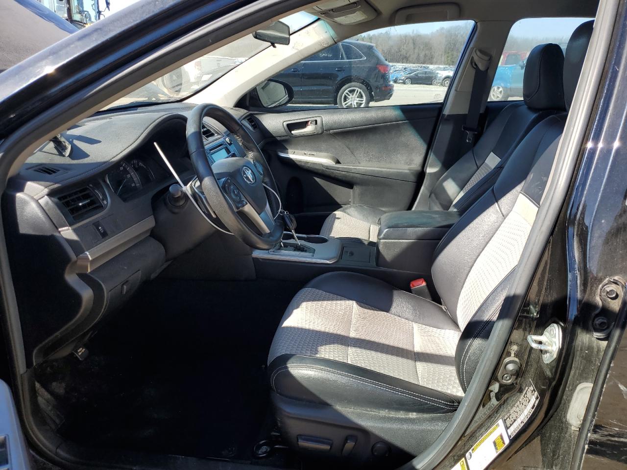 2012 Toyota Camry - Image 7