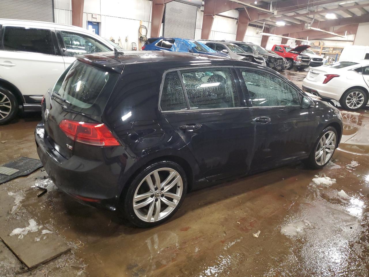 2015 Volkswagen Golf - Image 3