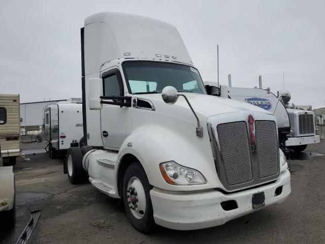 2014 Kenworth Construction T680