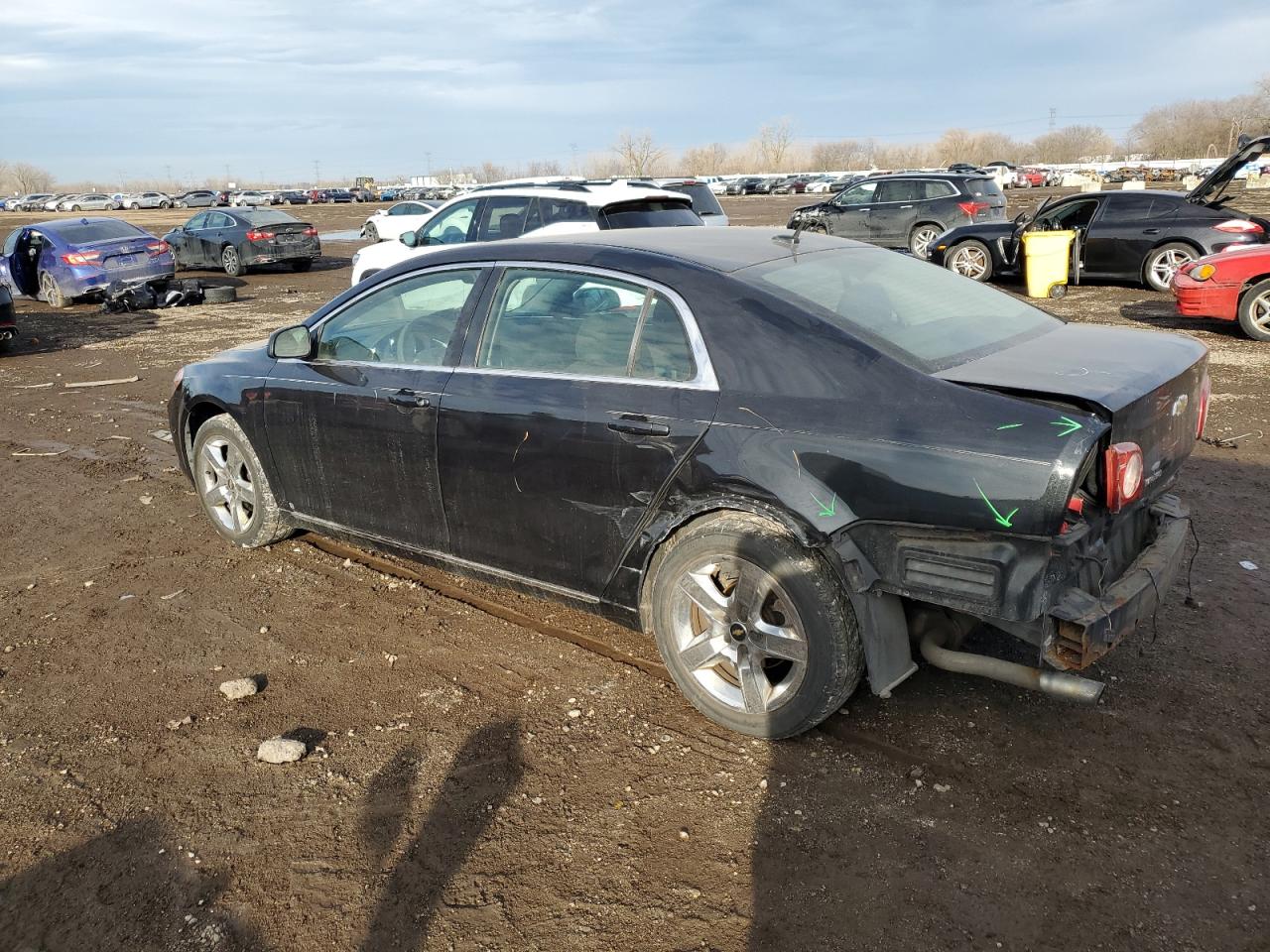 2009 Chevrolet Malibu - Image 2