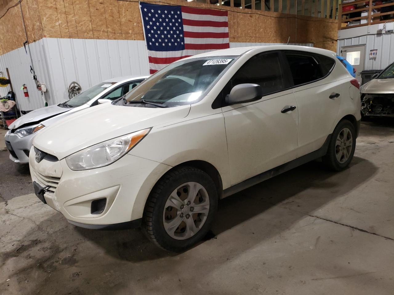 2010 Hyundai Tucson - Image 1