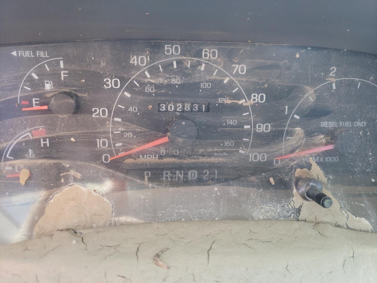 2000 Ford F350 - Image 9