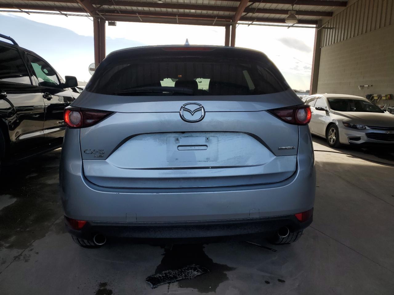 2021 Mazda CX-5 - Image 6