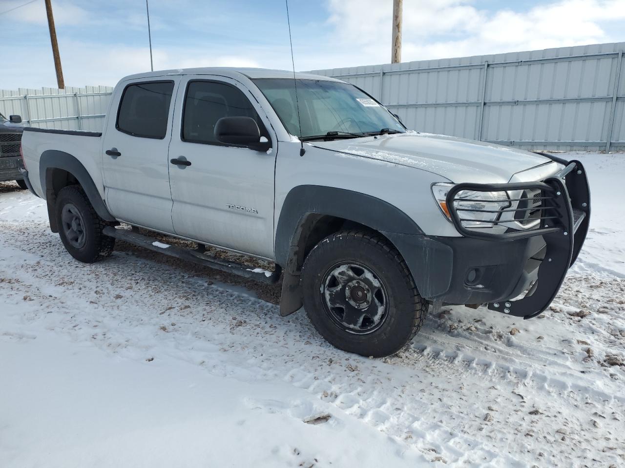 2013 Toyota Tacoma - Image 4