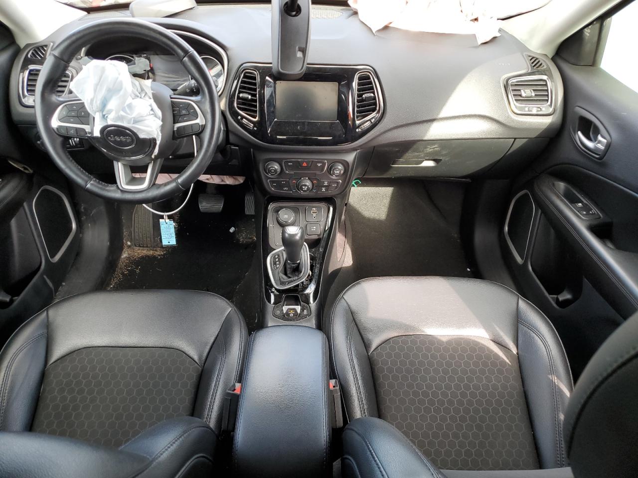 2021 Jeep Compass - Image 8