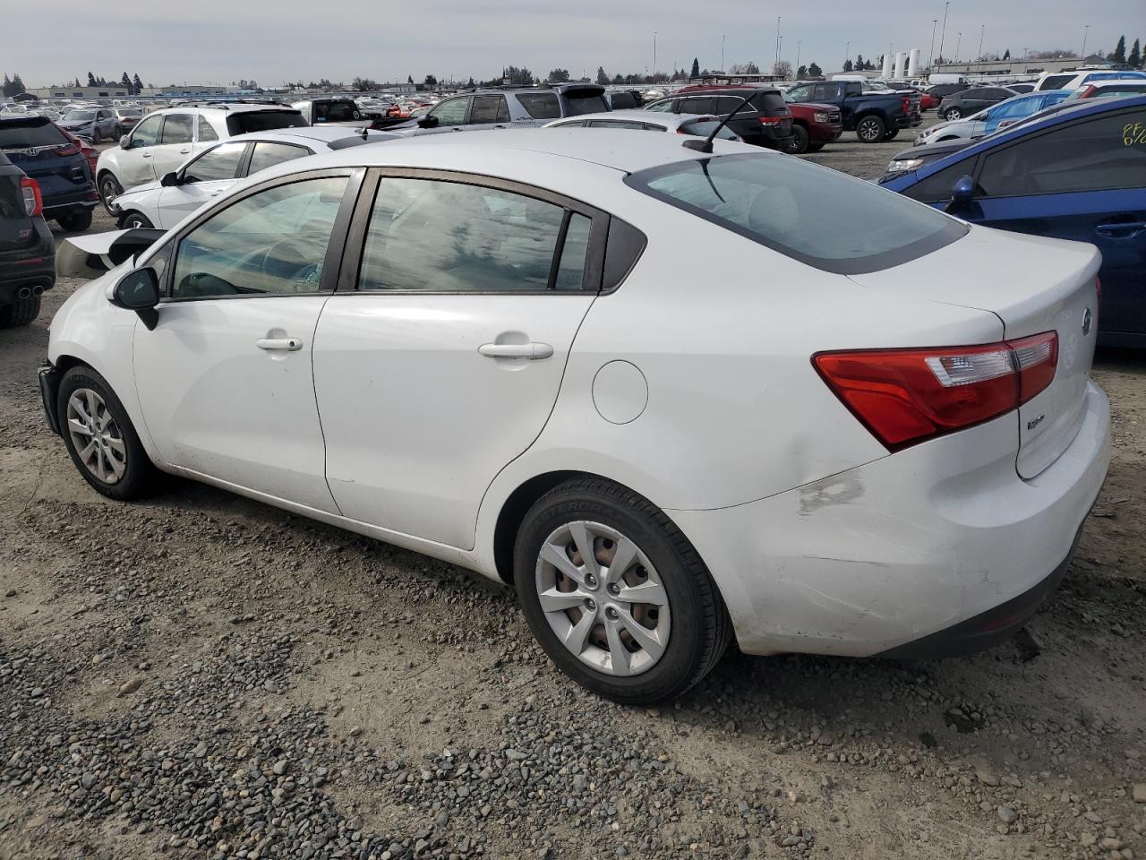 2013 Kia Rio - Image 2