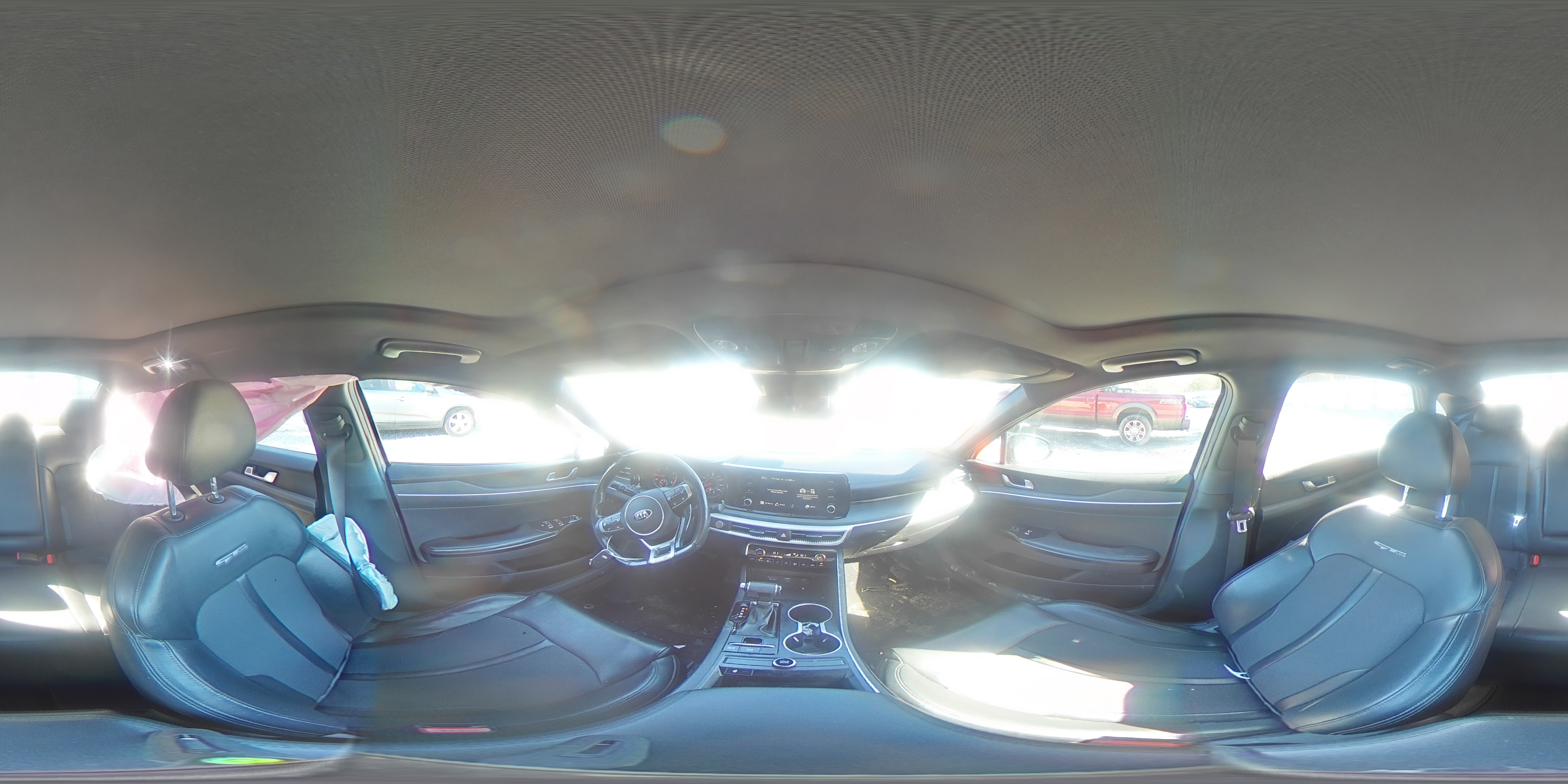 2021 Kia K5 - Image 13