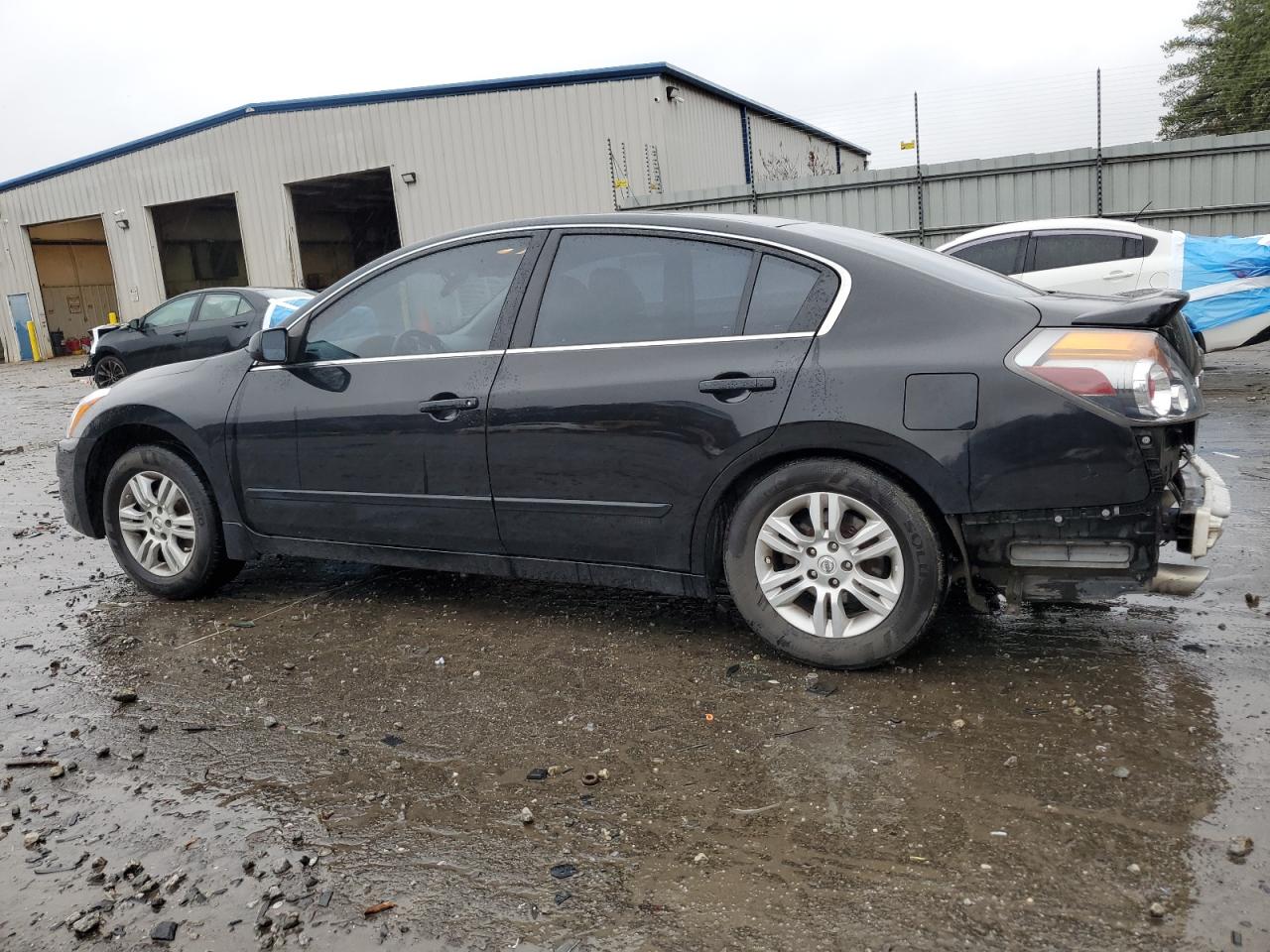 2012 Nissan Altima - Image 2