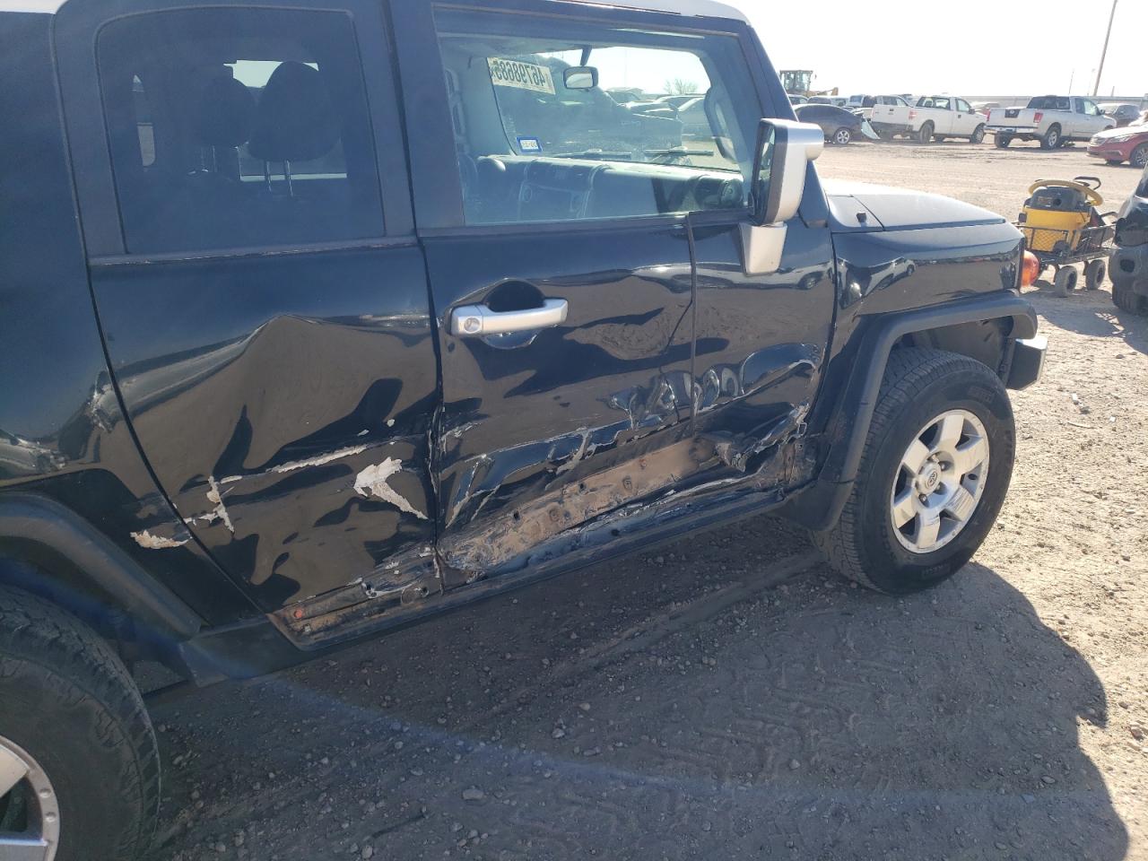 2007 Toyota FJ Cruiser - Image 10