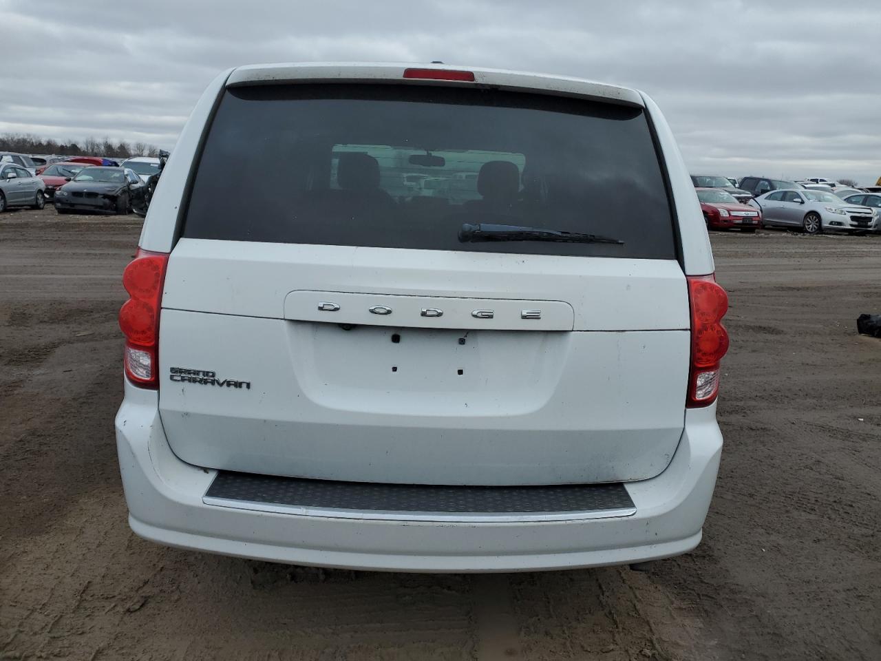 2014 Dodge Caravan - Image 6