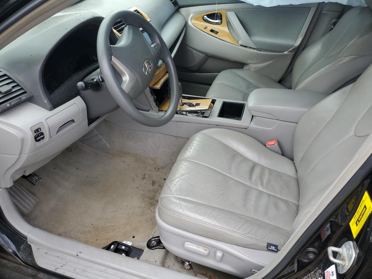 2009 Toyota Camry - Image 7
