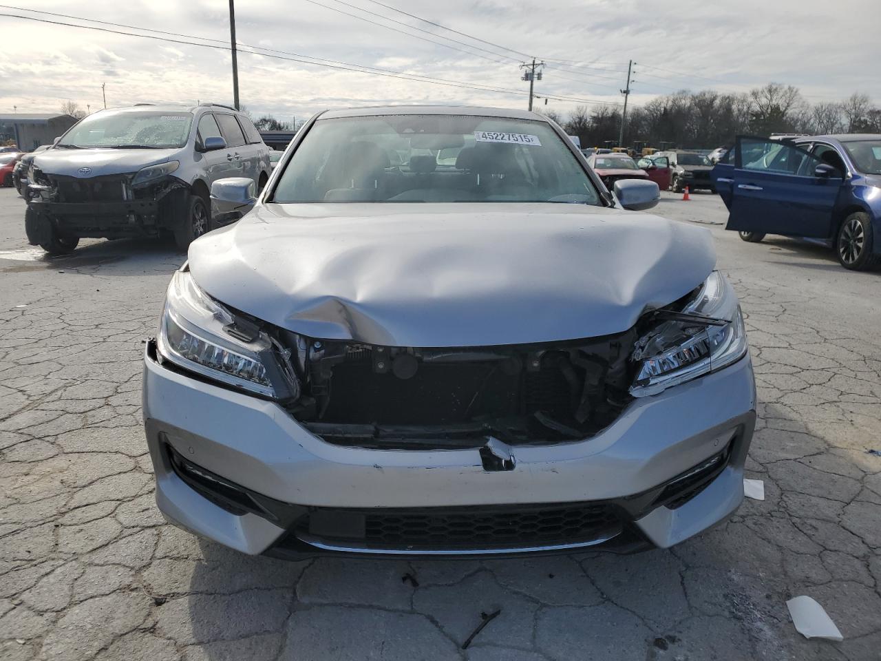 2017 Honda Accord - Image 5