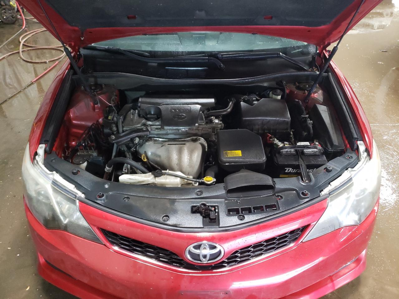 2012 Toyota Camry - Image 11
