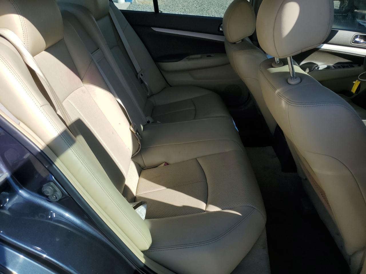 2008 Infiniti G - Image 10