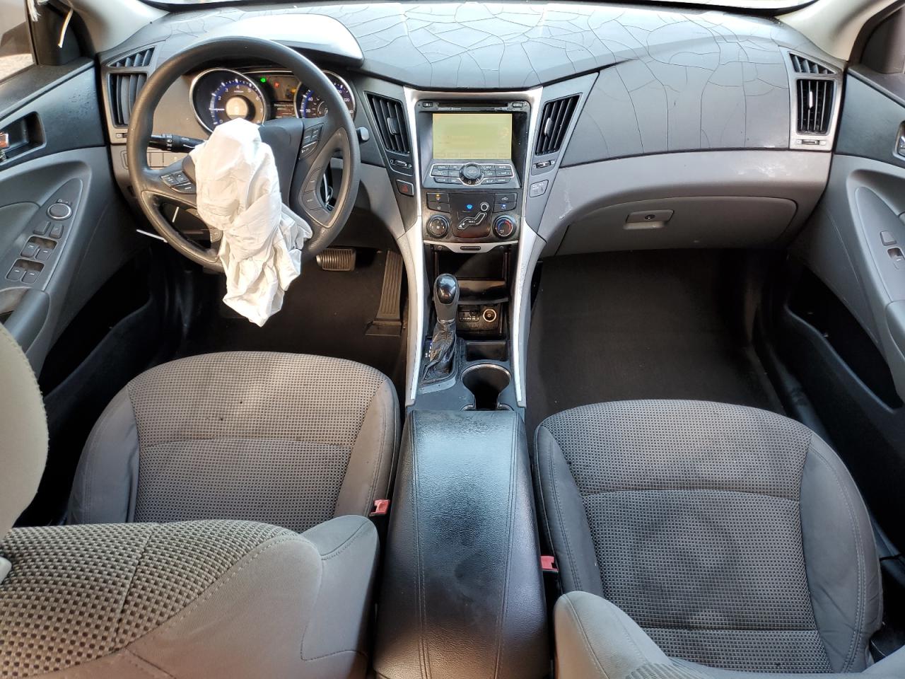 2011 Hyundai Sonata - Image 8