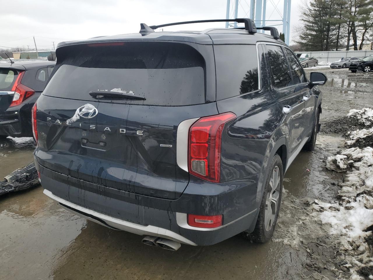 2022 Hyundai Palisade - Image 3