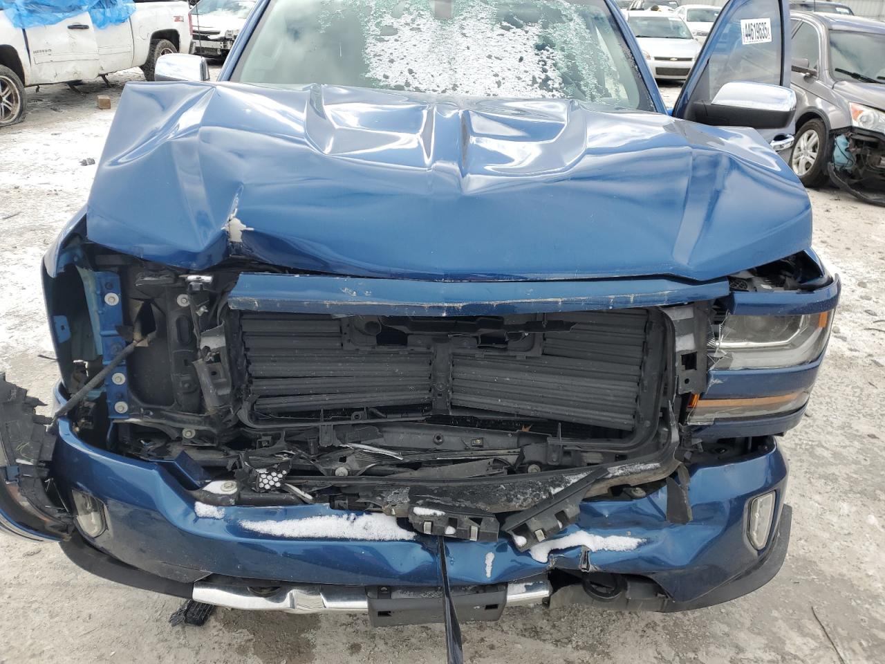 2017 Chevrolet Silverado - Image 12