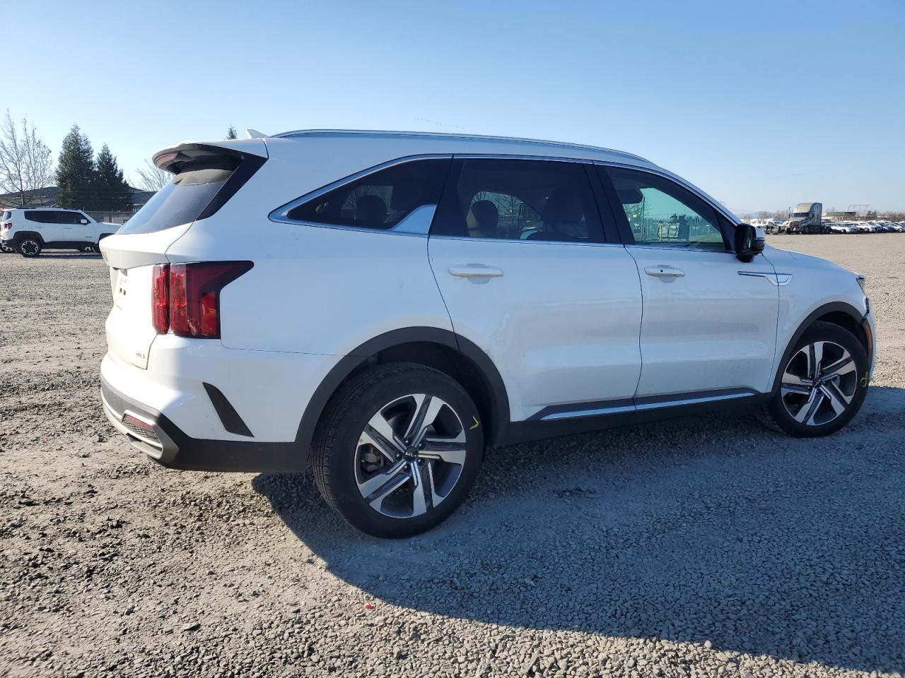 2023 Kia Sorento - Image 3