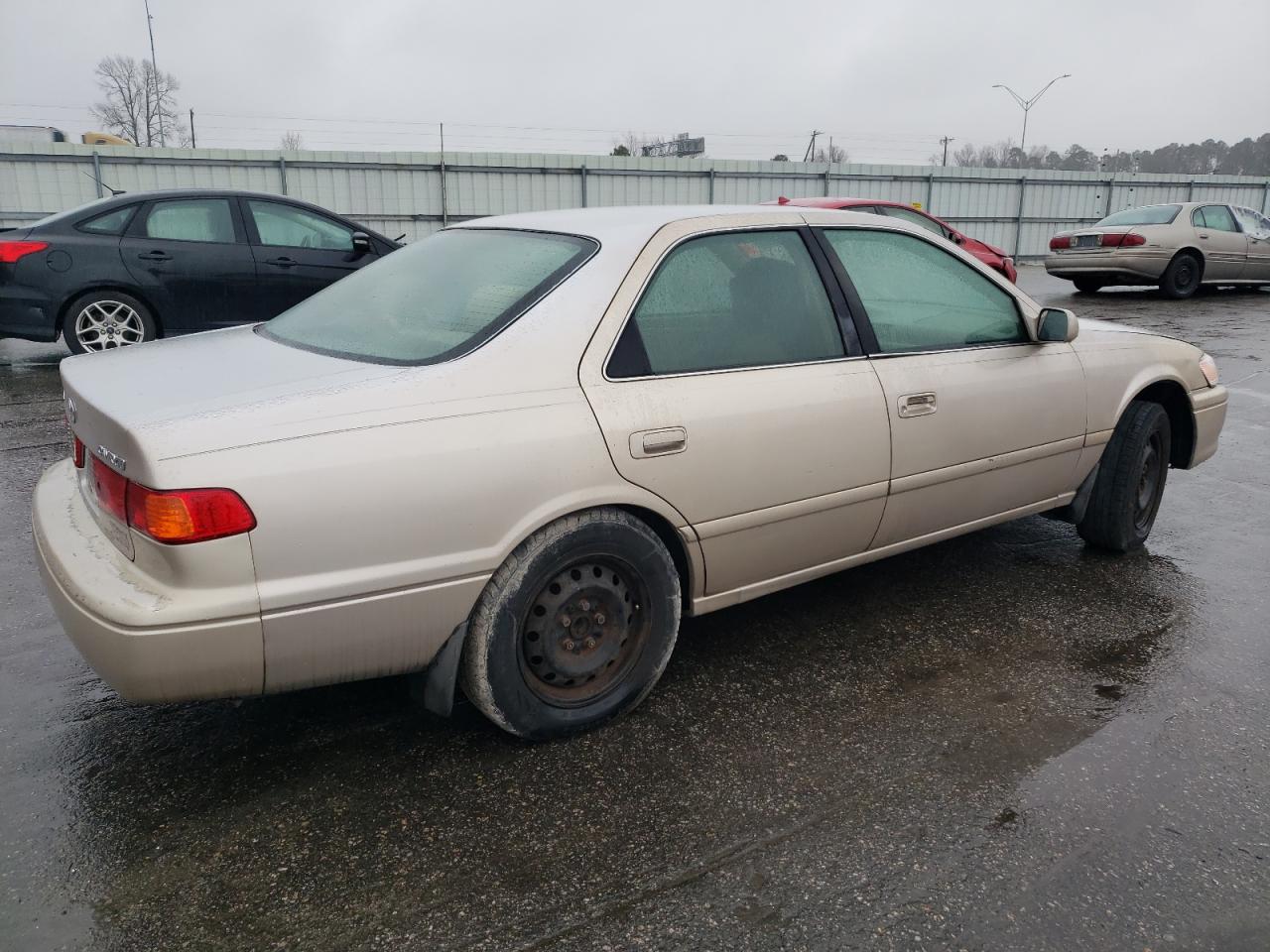 2001 Toyota Camry - Image 3