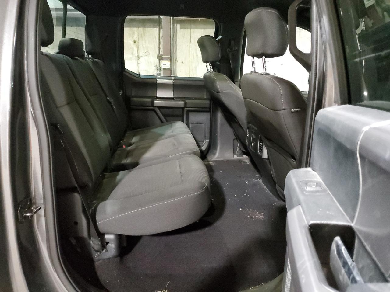 2016 Ford F-150 - Image 10