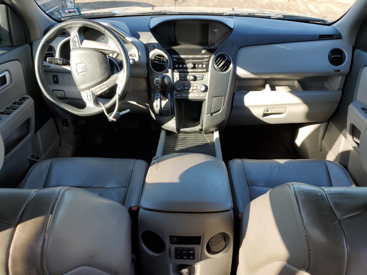 2014 Honda Pilot - Image 8
