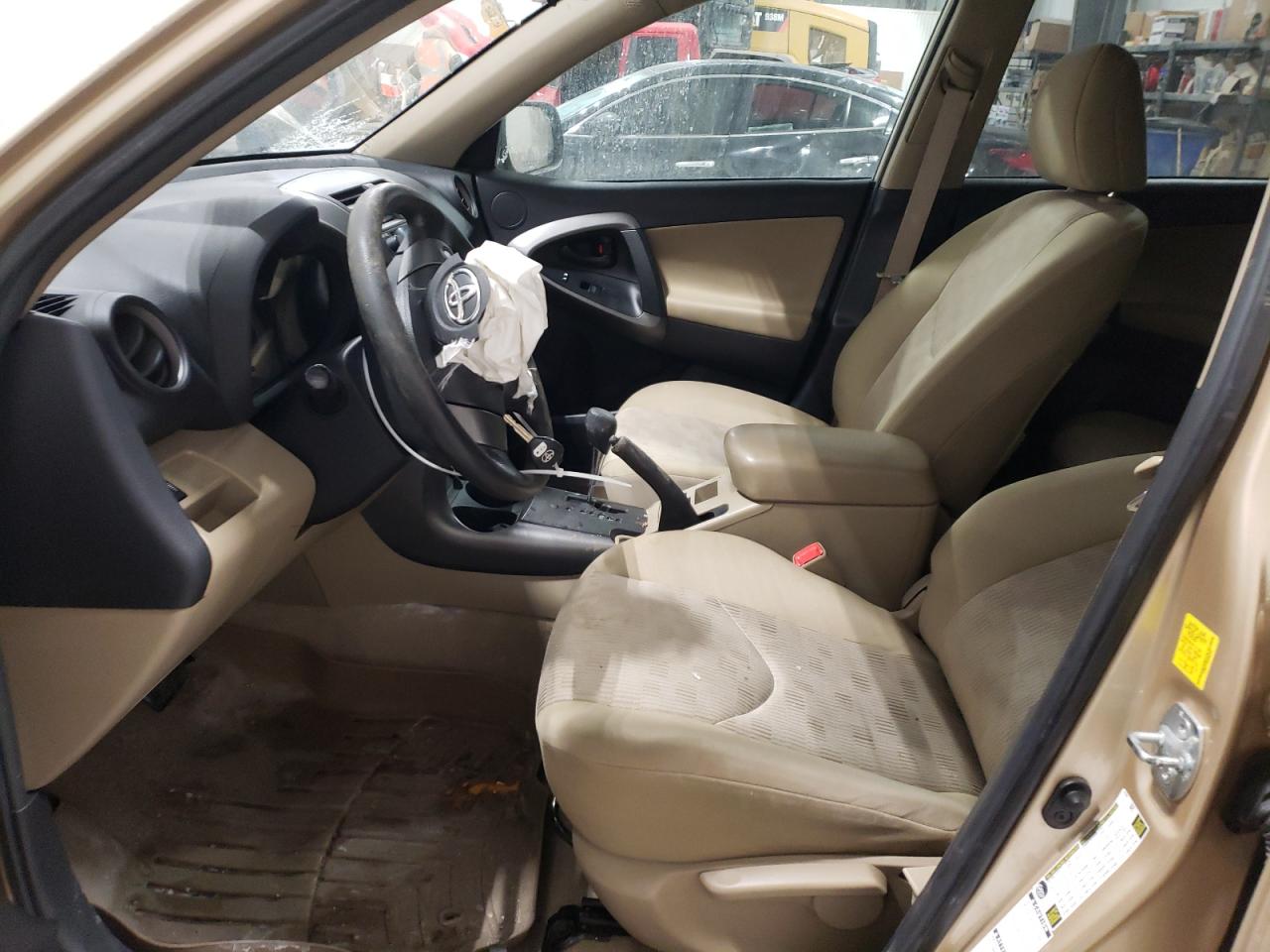 2010 Toyota RAV 4 - Image 7