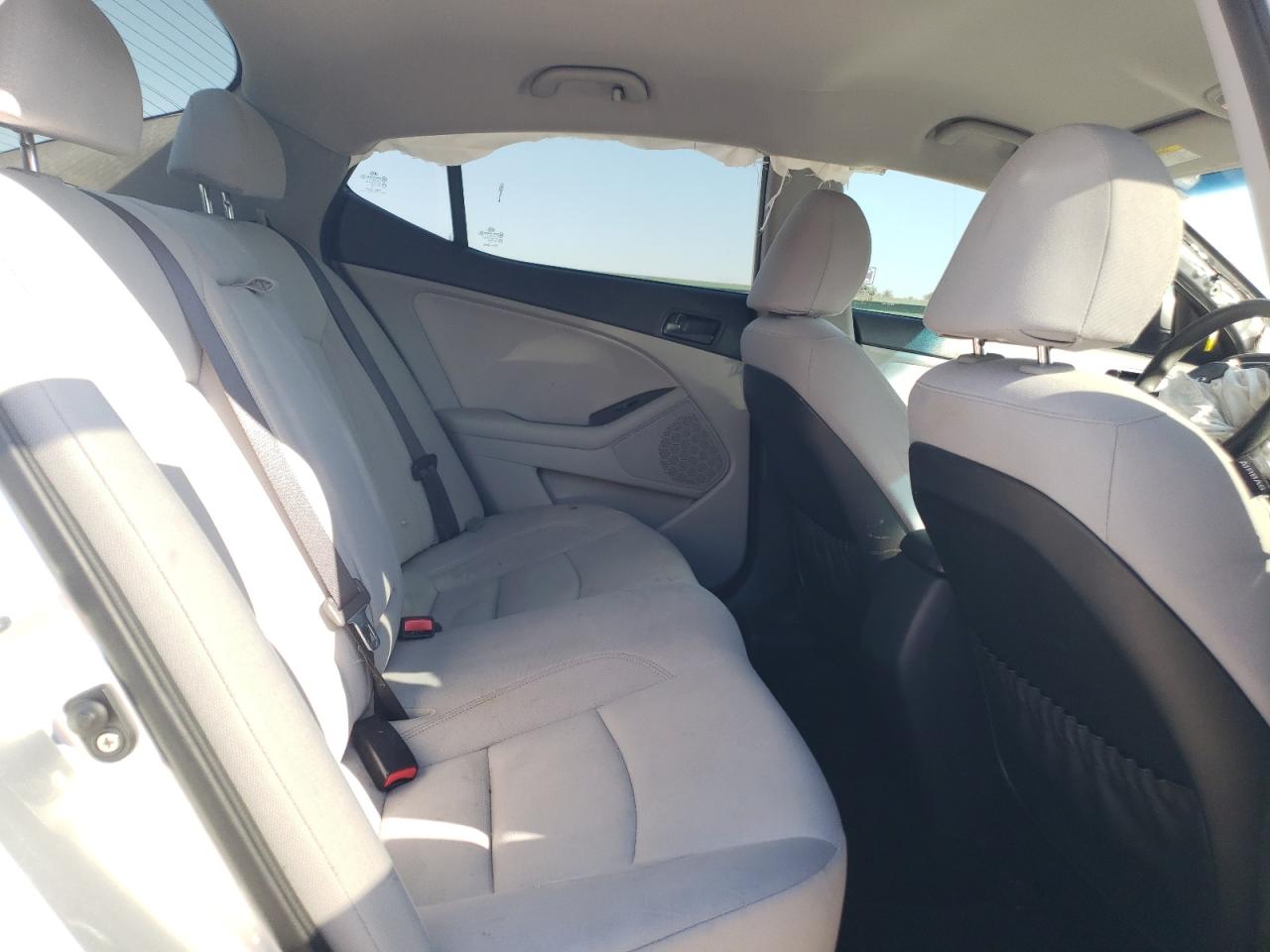 2014 Kia Optima - Image 10