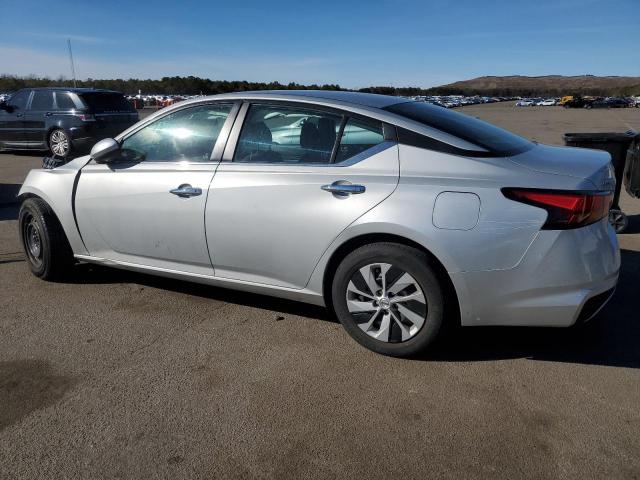  NISSAN ALTIMA 2022 Серебристый