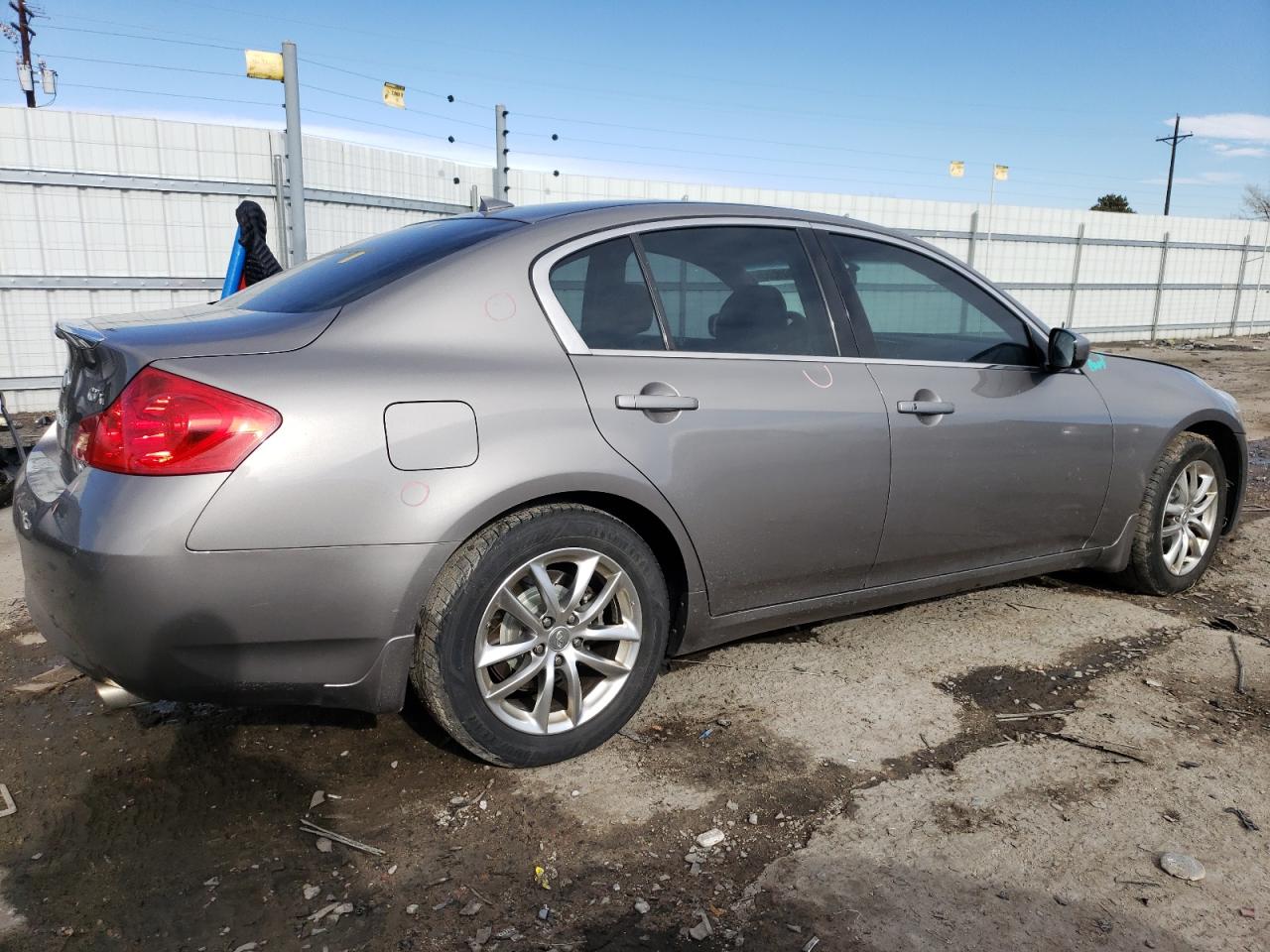 2009 Infiniti G - Image 3