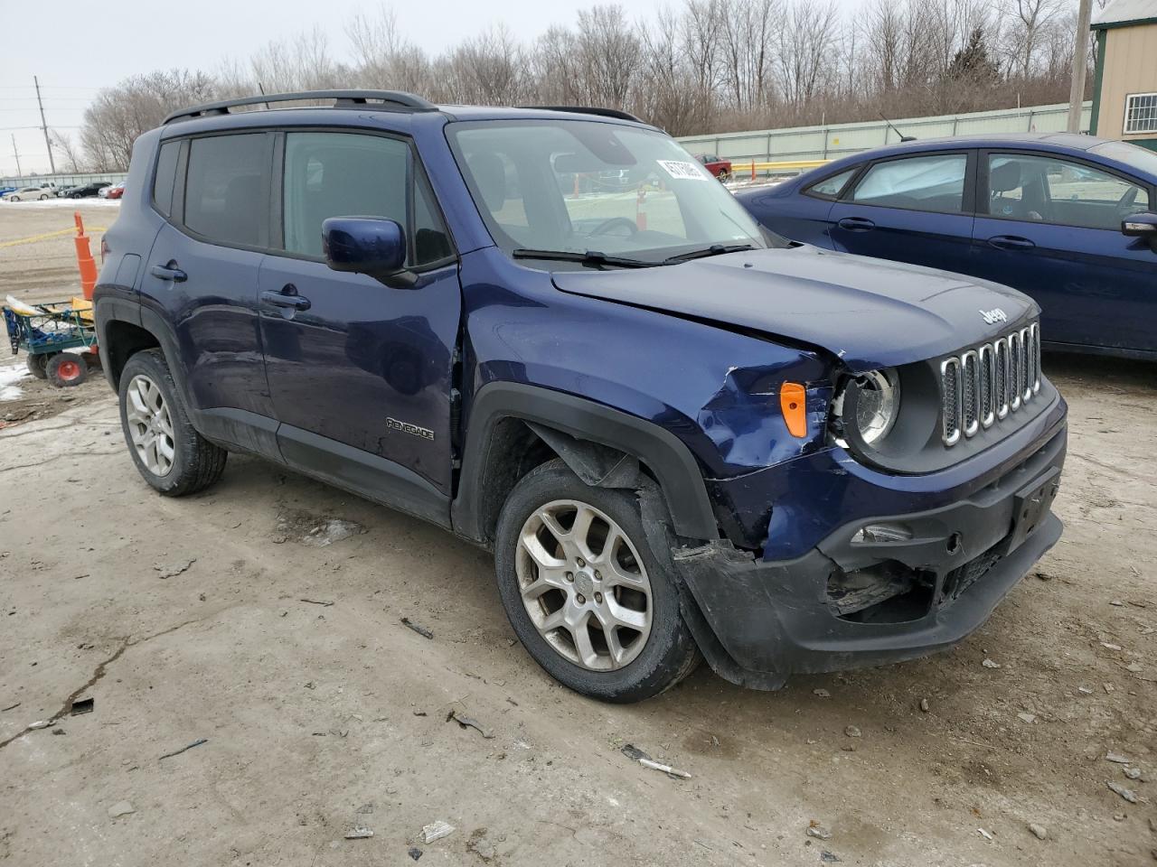 2017 Jeep Renegade - Image 4