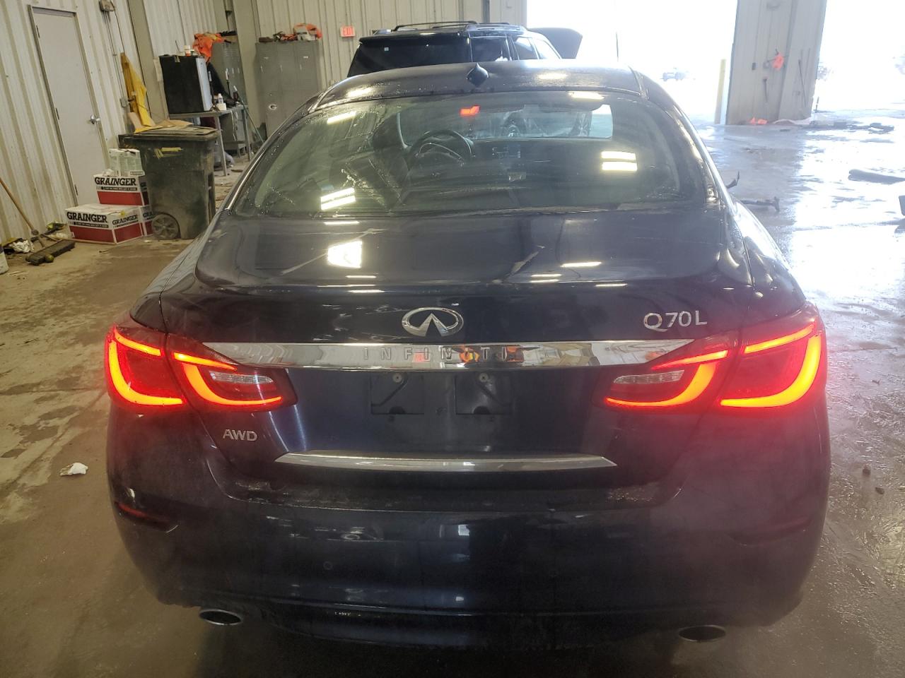 2016 Infiniti Q70 - Image 6