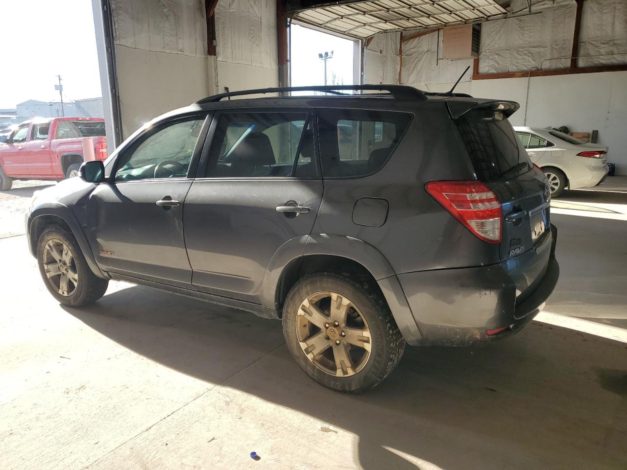 2011 Toyota RAV 4 - Image 2