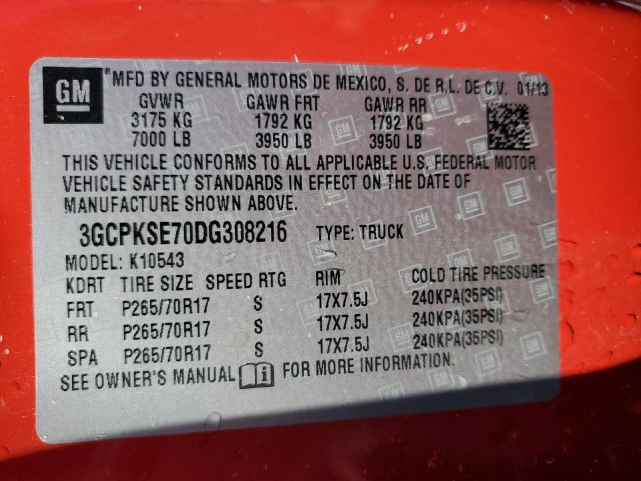 2013 Chevrolet Silverado - Image 13