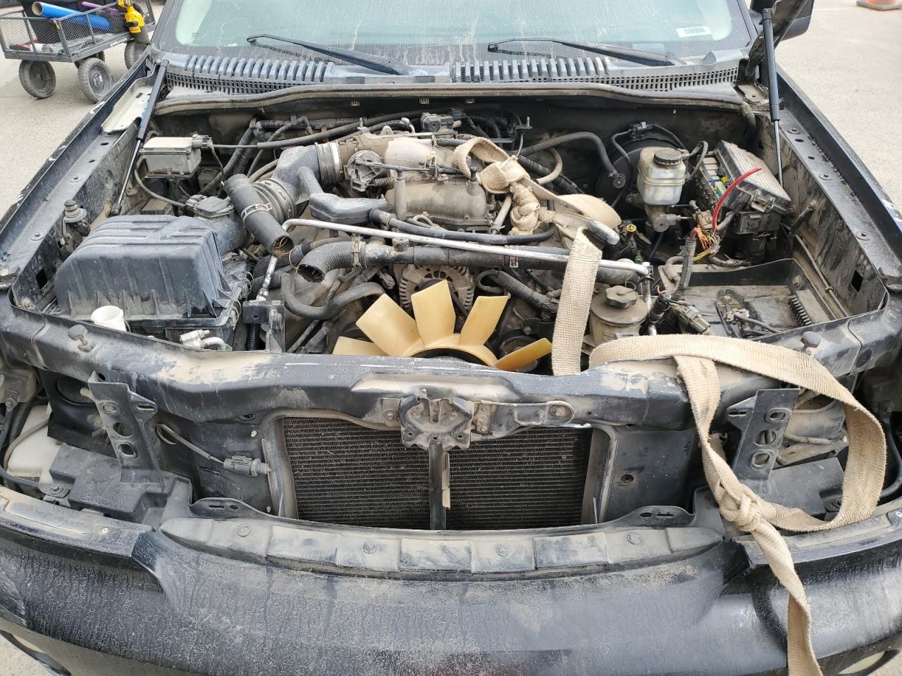 2005 Lincoln Aviator - Image 12