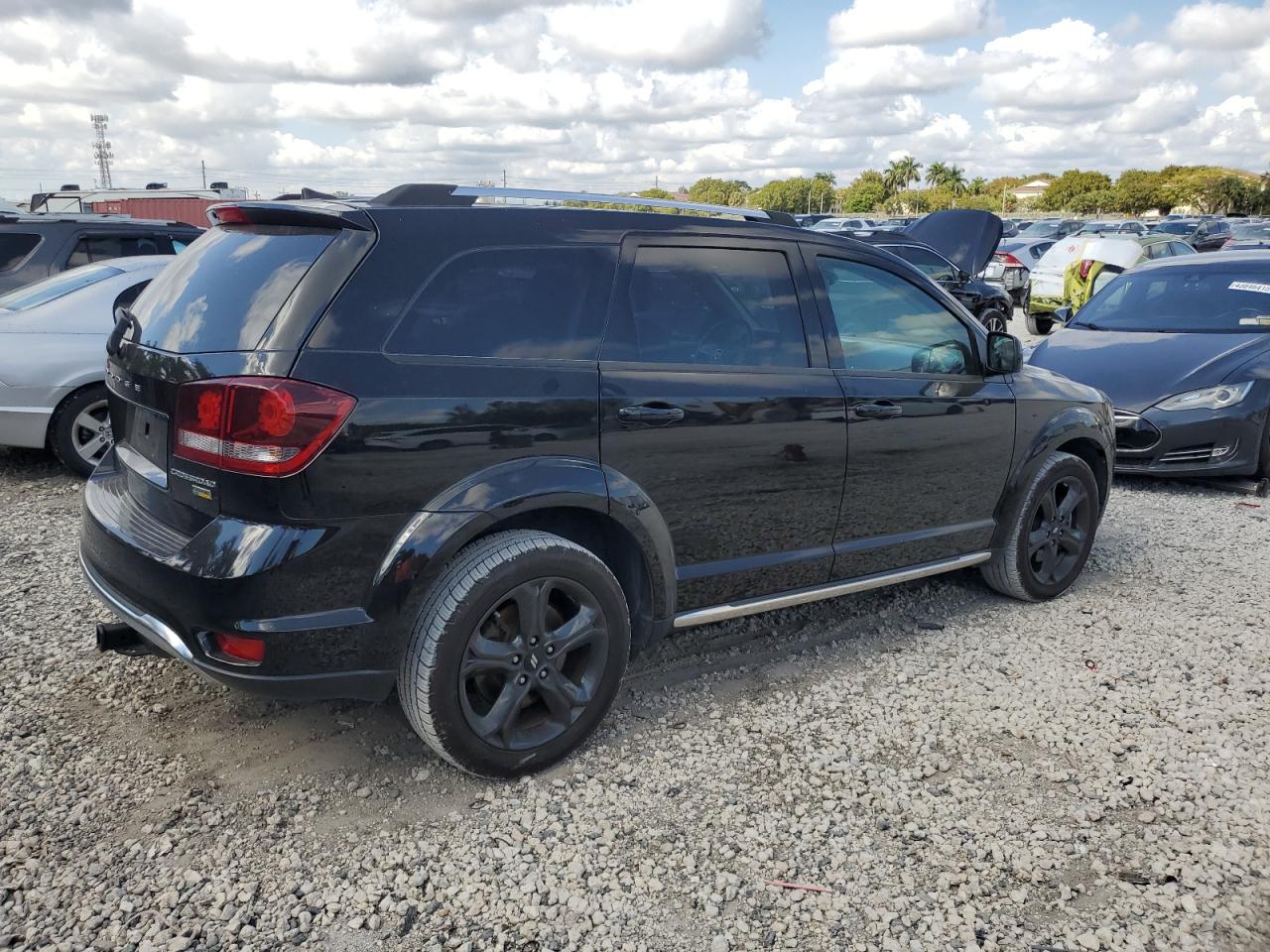2018 Dodge Journey - Image 3