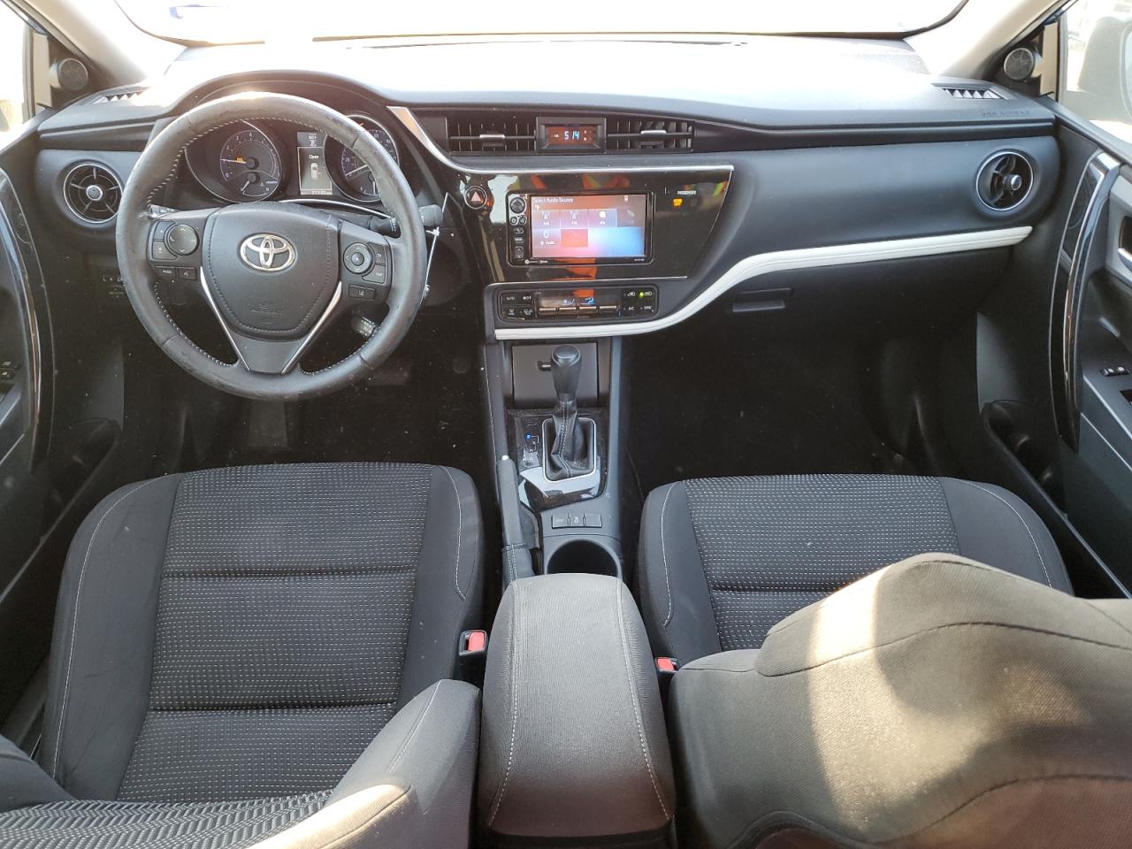 2017 Toyota Corolla - Image 8