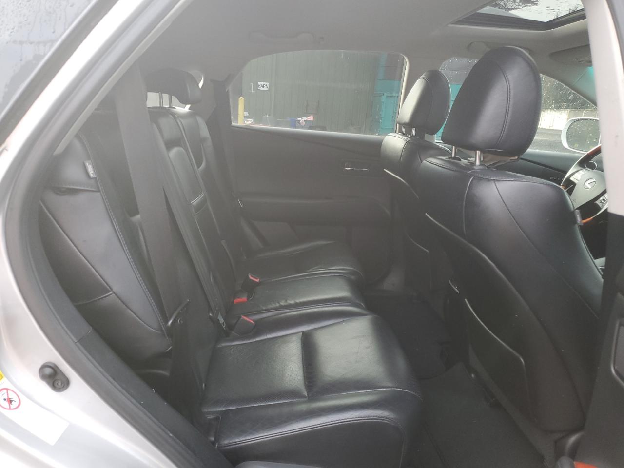 2010 Lexus RX - Image 11