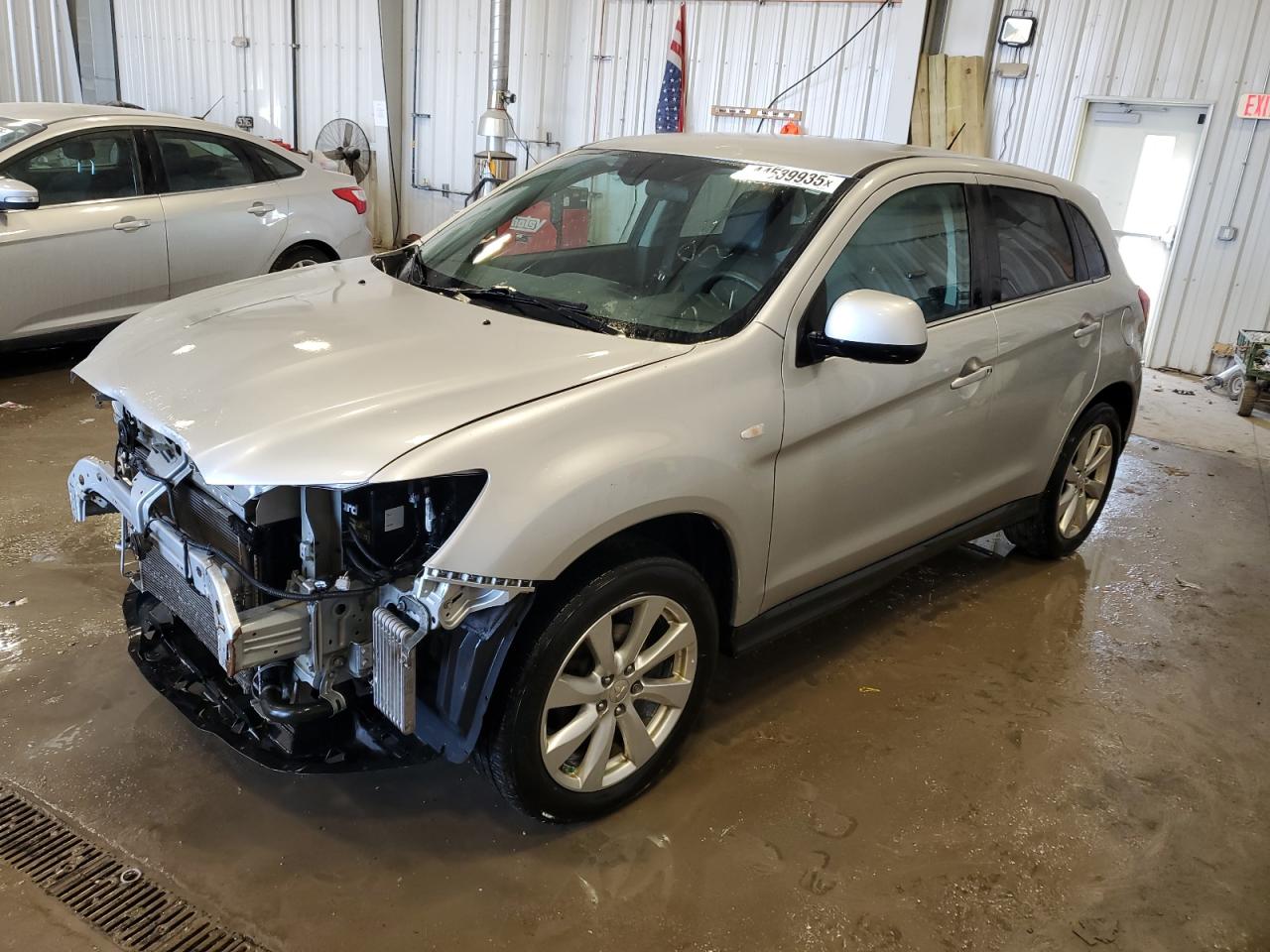 2015 Mitsubishi Outlander - Image 1