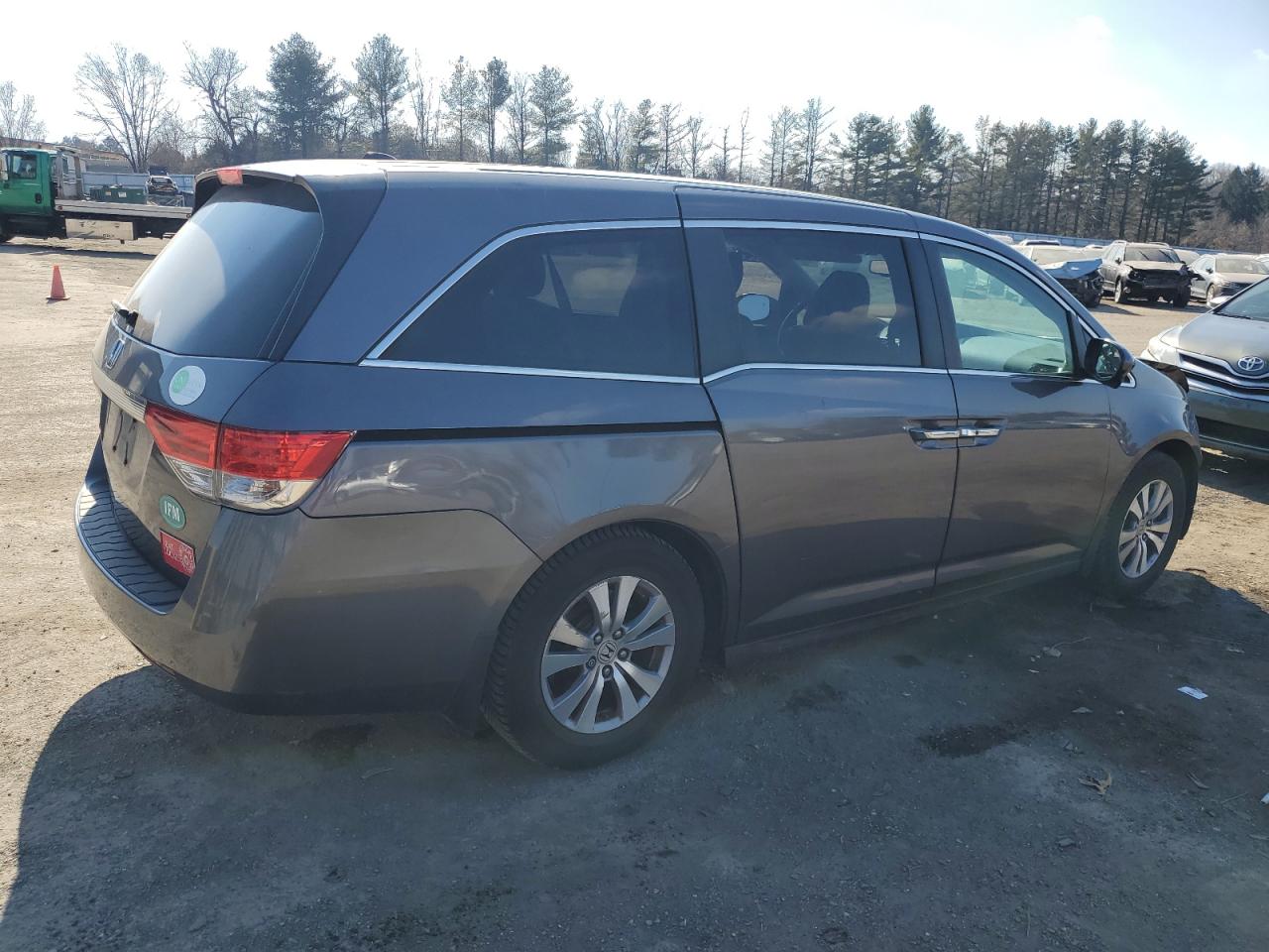 2016 Honda Odyssey - Image 3