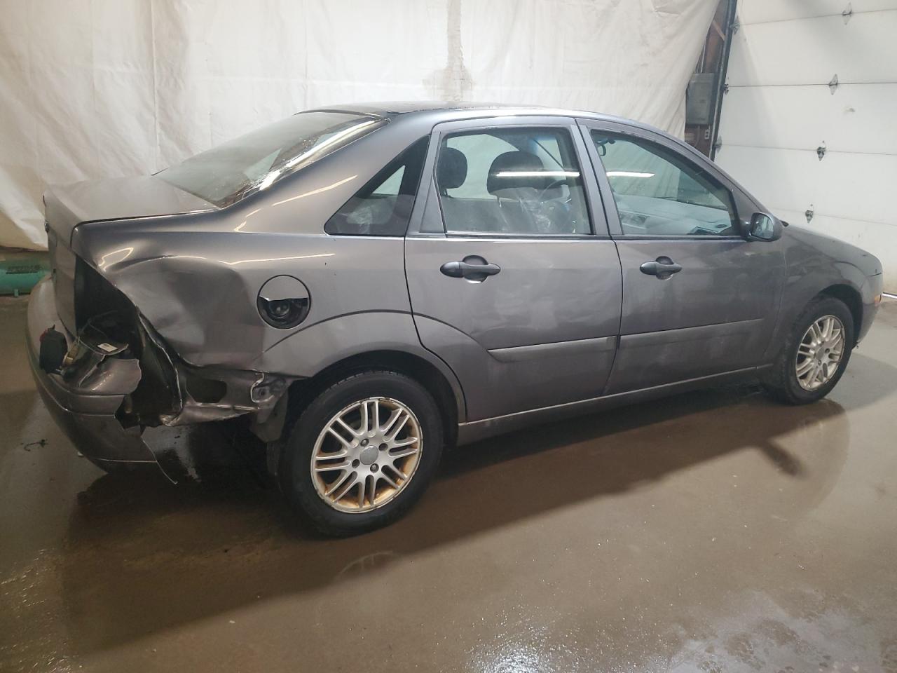 2007 Ford Focus - Image 3