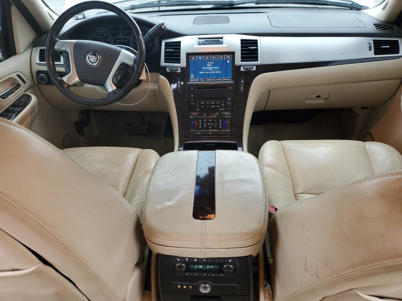 2007 Cadillac Escalade - Image 8