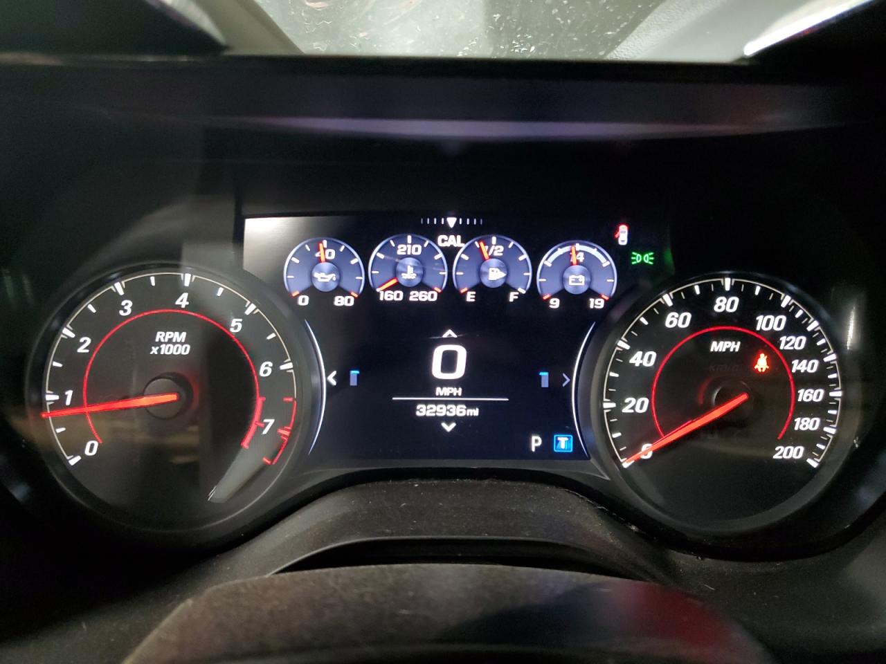 2020 Chevrolet Camaro - Image 9