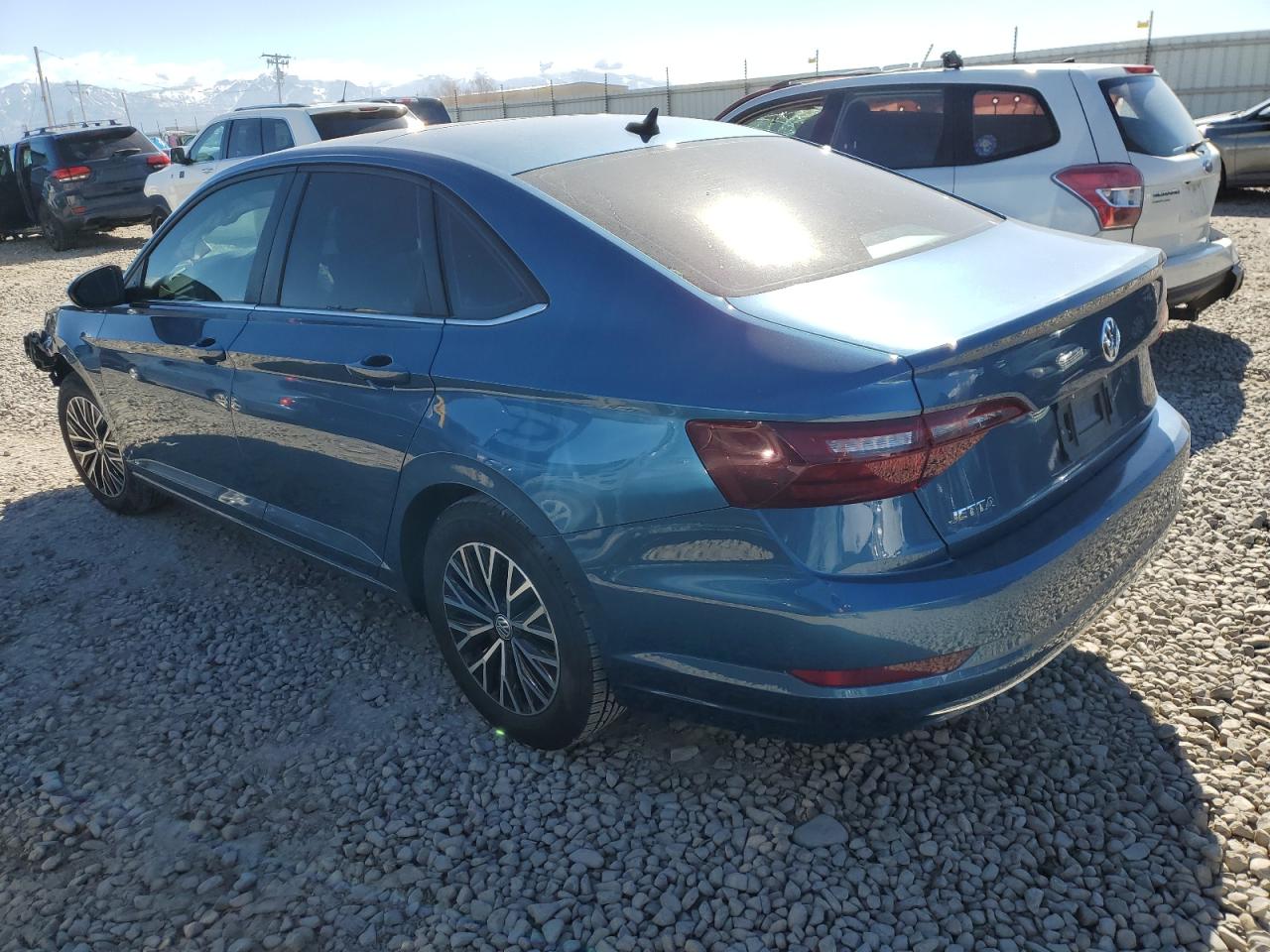 2021 Volkswagen Jetta - Image 2