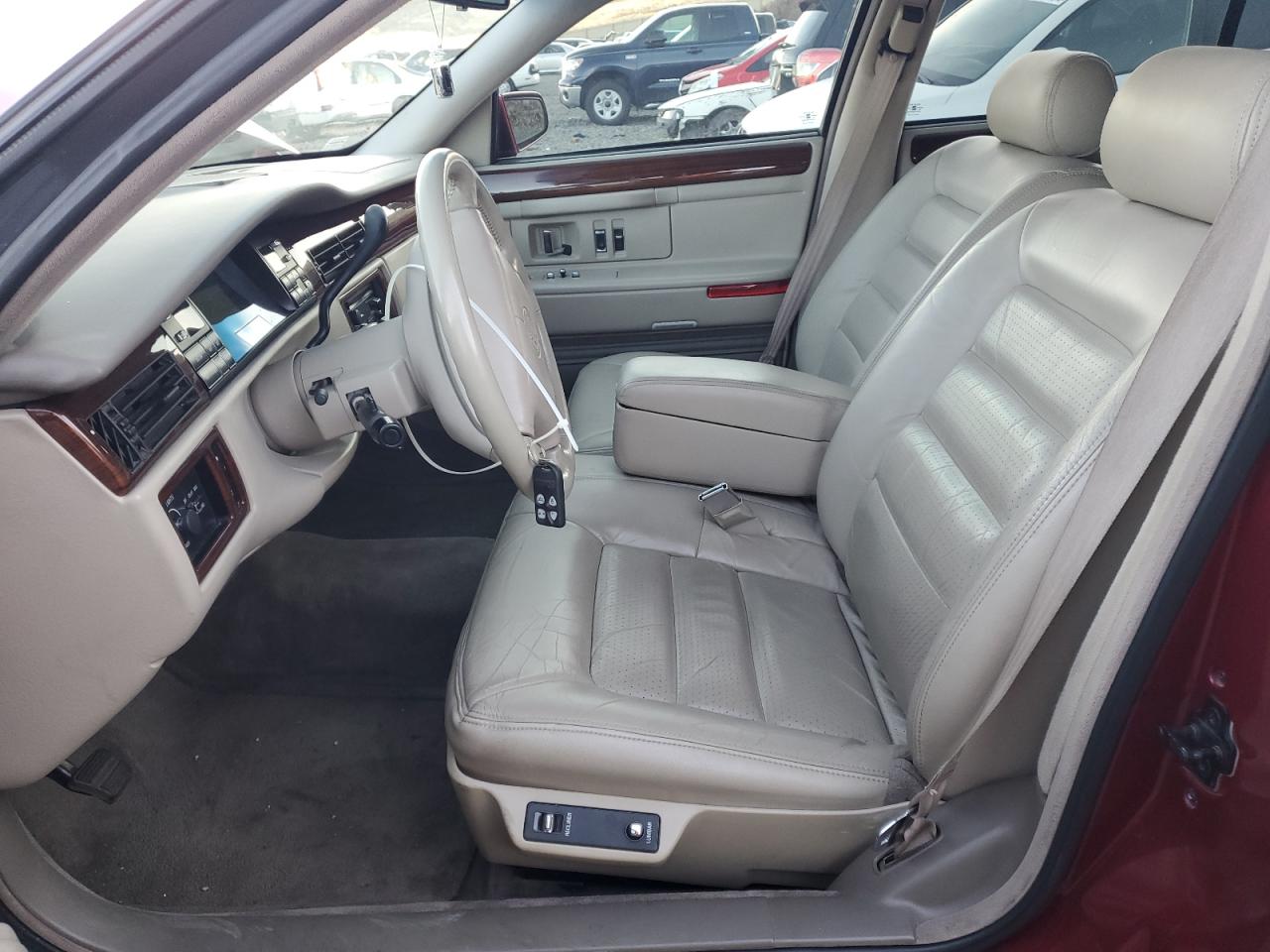 1994 Cadillac De Ville - Image 7