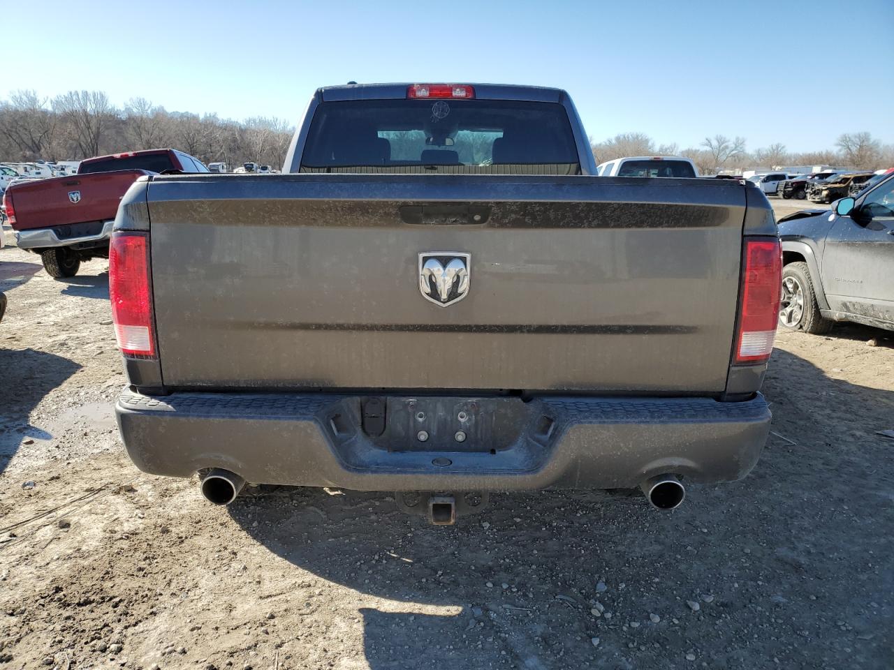 2017 RAM 1500 - Image 6