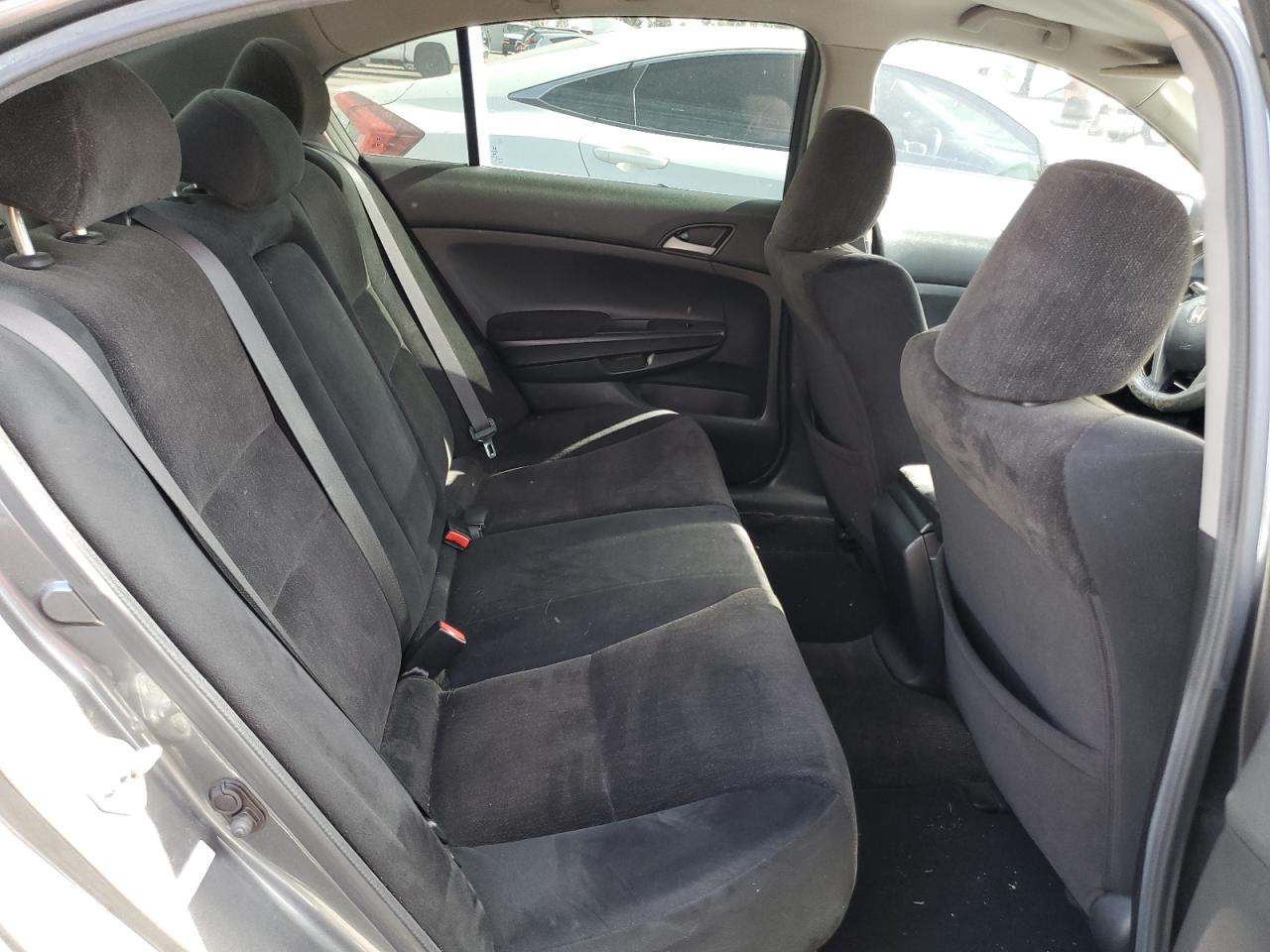 2009 Honda Accord - Image 10