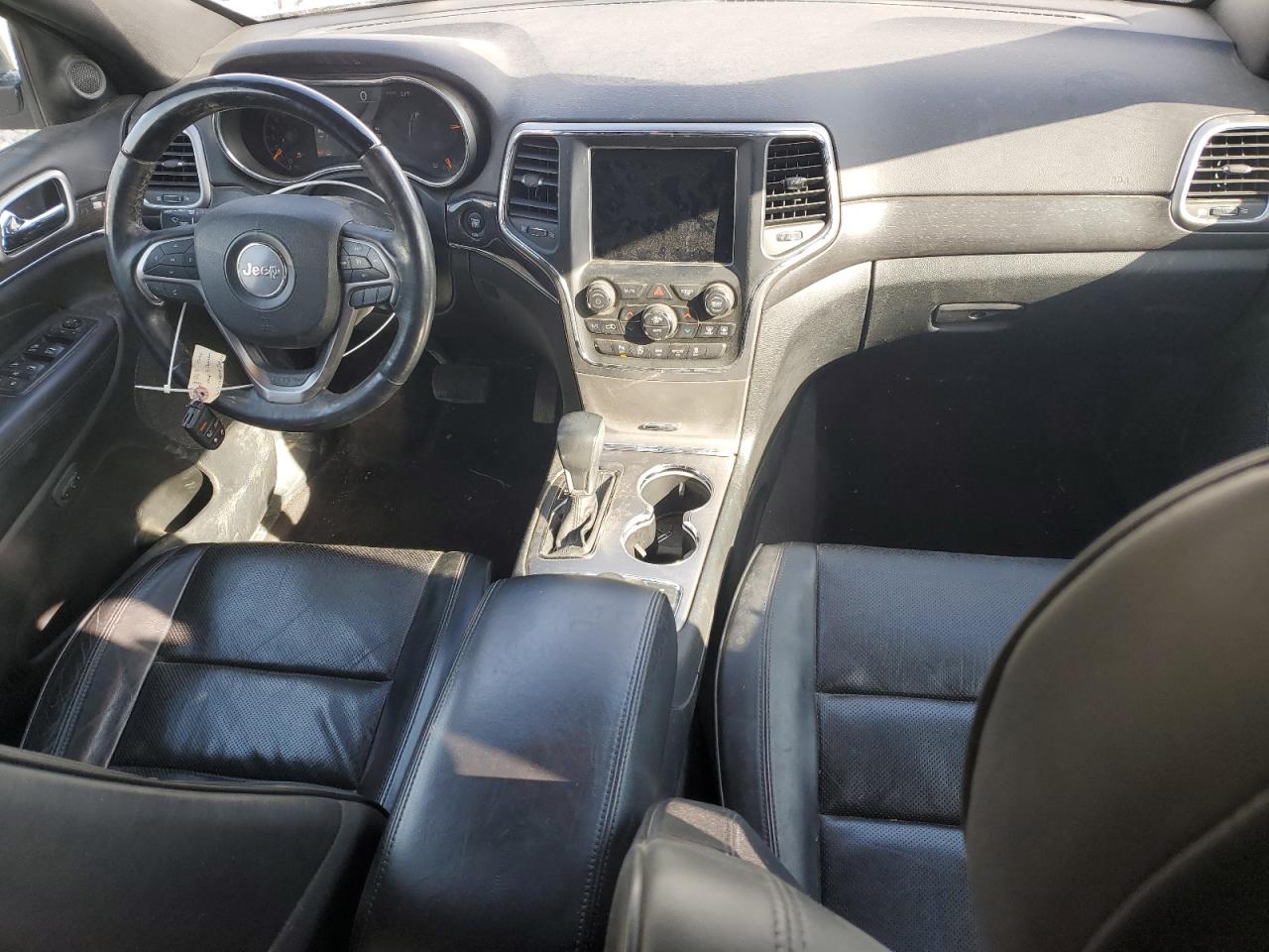 2018 Jeep Grand Cherokee - Image 8