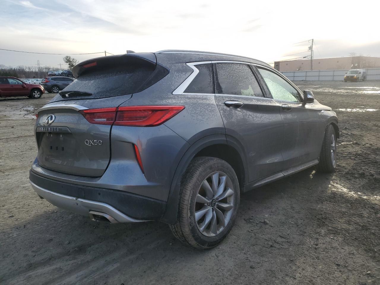 2020 Infiniti QX50 - Image 3