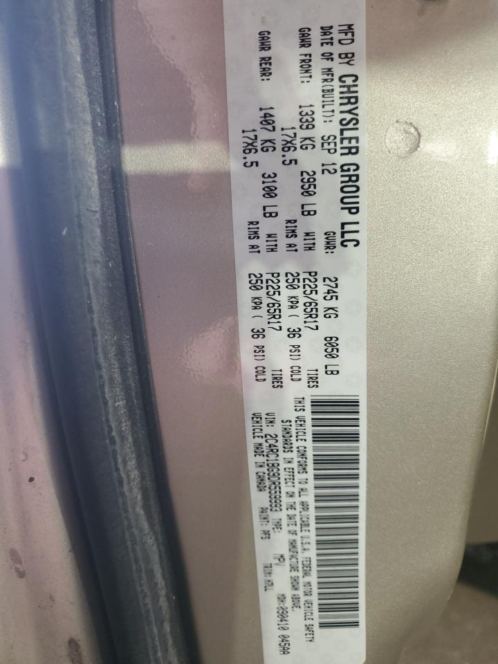 2013 Chrysler Town & Country - Image 15