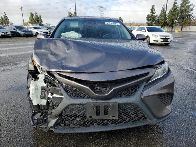  TOYOTA CAMRY 2020 Szary